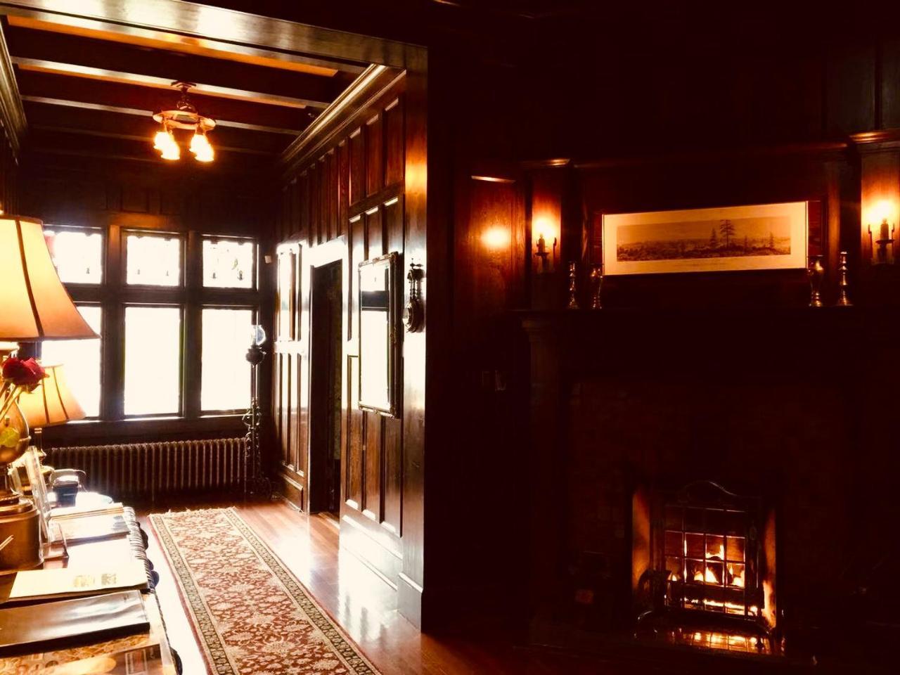 Beaconsfield - Bed & Breakfast Victoria