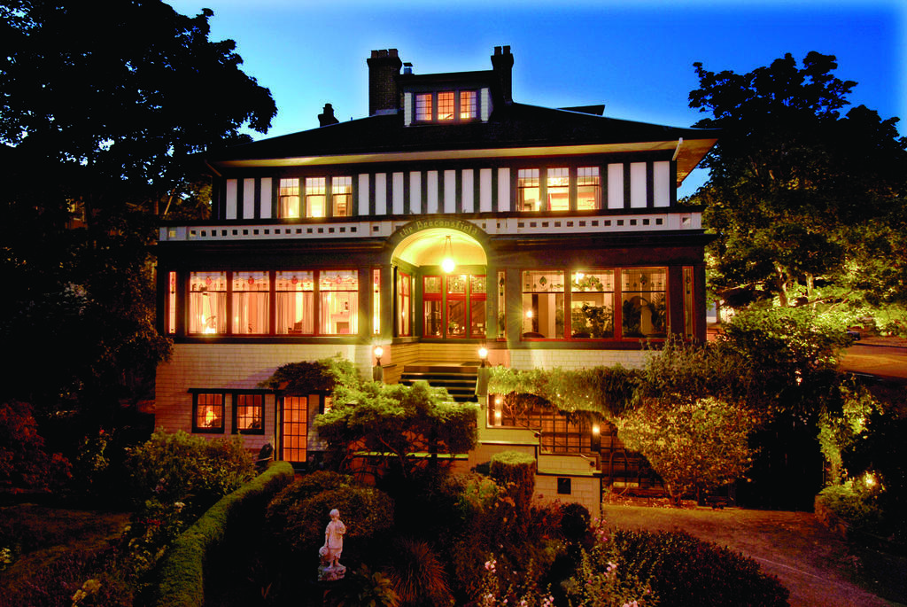 Beaconsfield - 5* Victoria