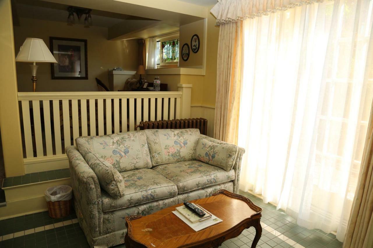 Beaconsfield -