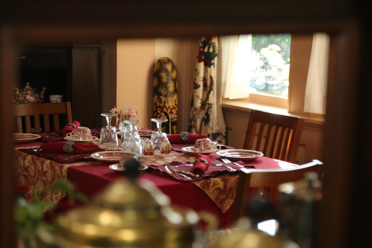 Beaconsfield - Bed & Breakfast