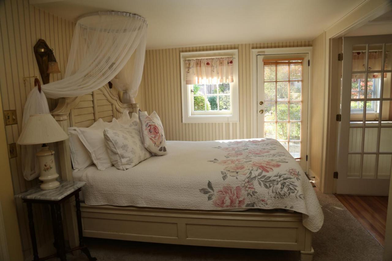Beaconsfield -